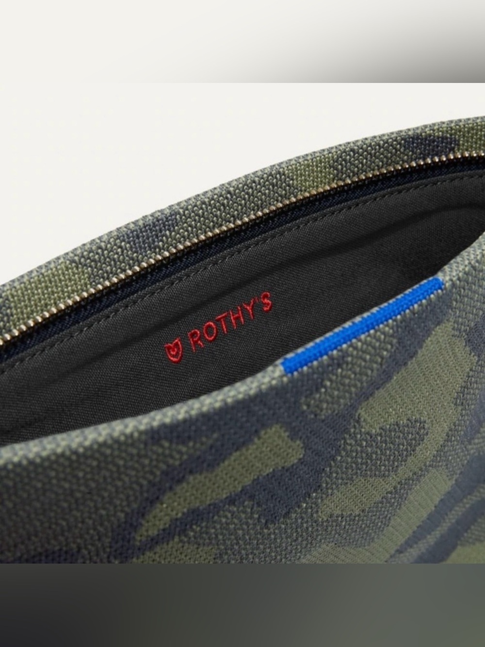 ROTHY’S ESSENTIAL POUCH WRISTLET, SAGE CAMO, NWT, *RETIRED* - Picture 3 of 11